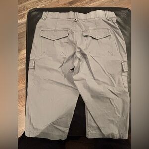 Women’s Capri pants